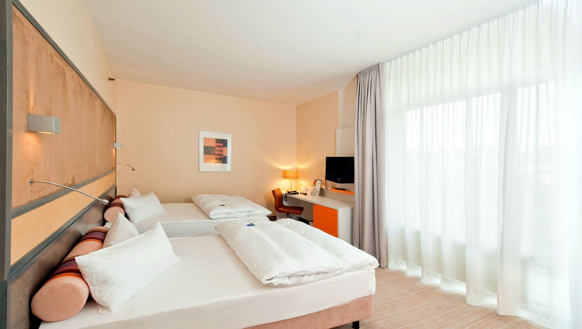 Mercure Hotel Dortmund Centrum Bagian luar foto