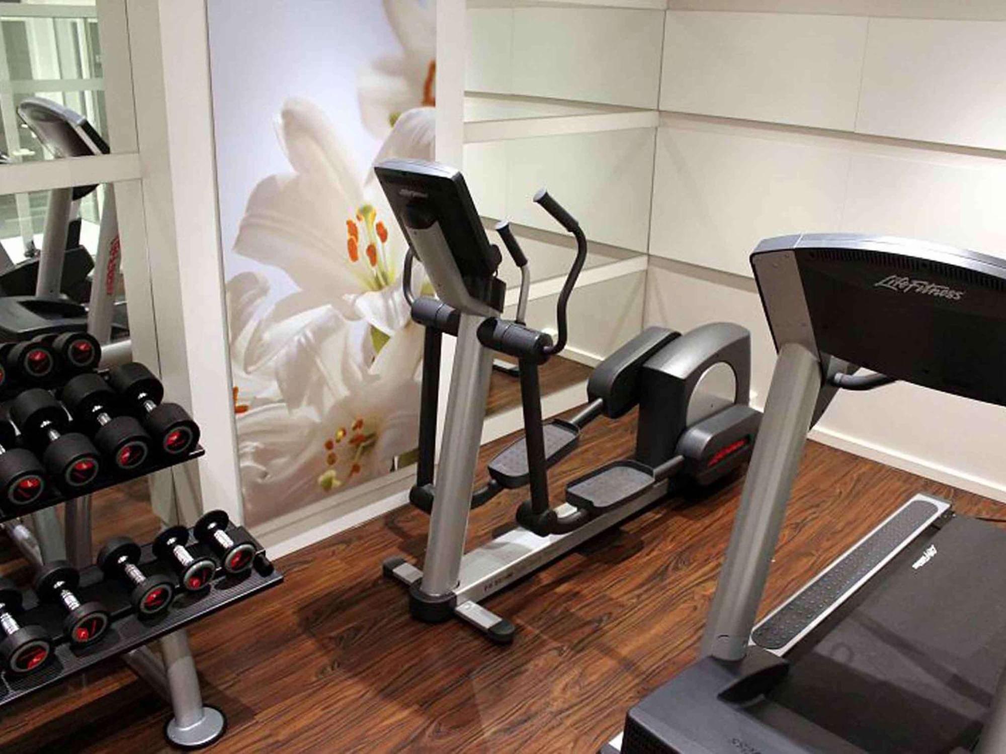 Mercure Hotel Dortmund Centrum Bagian luar foto