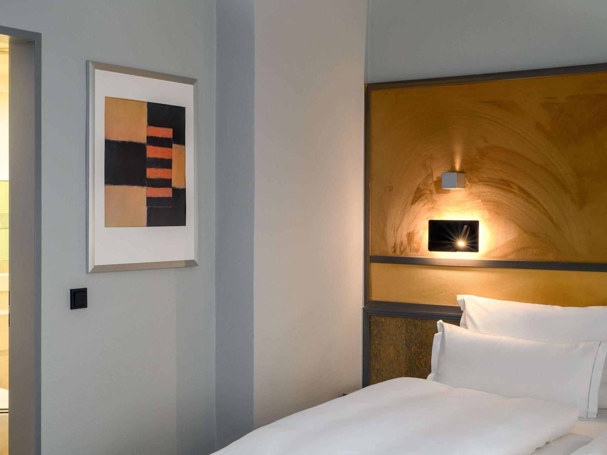 Mercure Hotel Dortmund Centrum Bagian luar foto